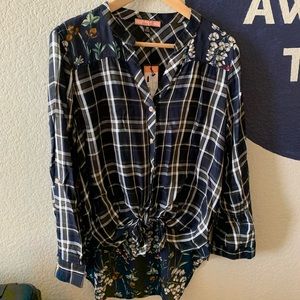 Peasant blouse - high-low - Navy Plaid and Floral